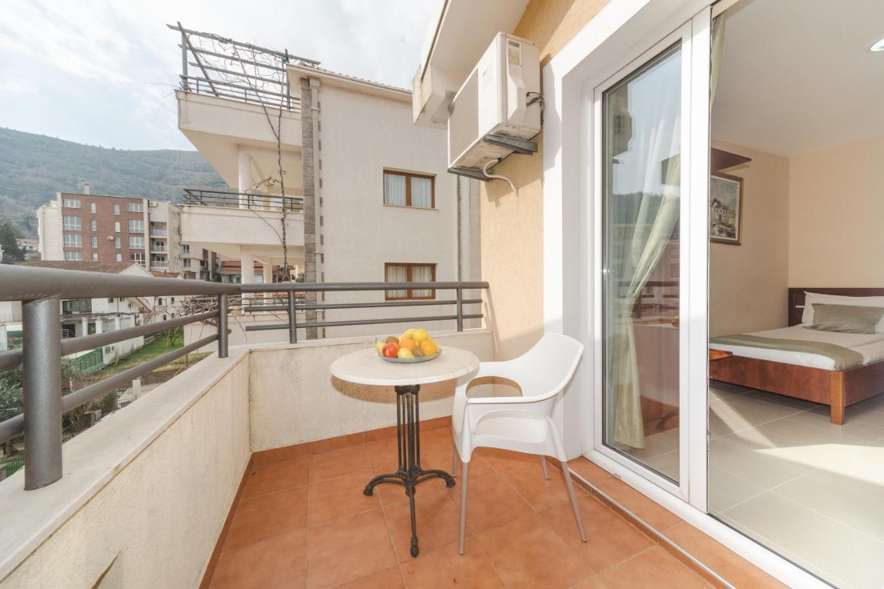 Apartmani Salus Budva Extérieur photo